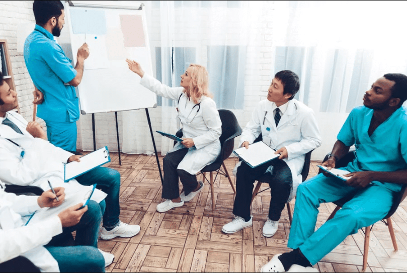Guide complet DPC pharmacien 2026 : obligations, financement, meilleures formations